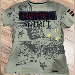 Rebel Spirit Men’s Eagle Graphic T-Shirt. Size M. Near new condition.